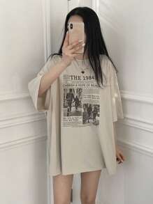 DAZY Women Casual Loose Newspaper Print Drop Shoulder T-Shirt Graphic Tee Oversized T-Shirt
