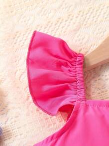 SHEIN Genkimix Kids Young Girl 2 Pieces Set: Light Blue Denim Cap Sleeve Blouse Top And Light Blue Denim Jeans, Adorned With 3D Floral Plush Decor, Fashionable Casual Style For Daily, Outdoor Wear, School, Campus, College Summer Holiday - Pink - View 4