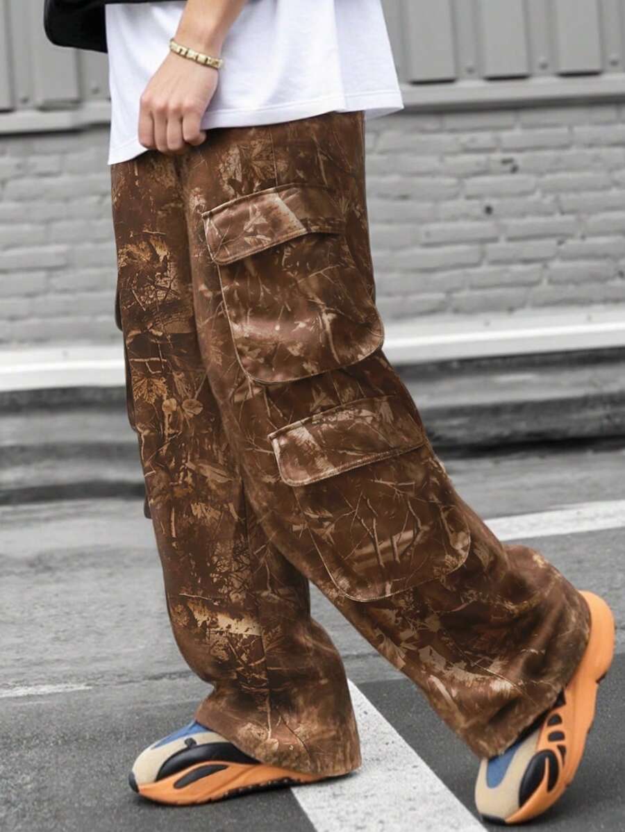 Manfinity EMRG Men's Casual Camouflage Print Cargo Pants - Multicolor - View 1
