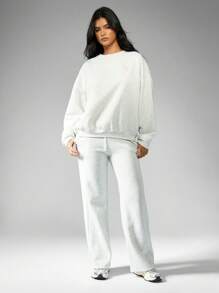 Missguided x Playboy Logo Bunny Print Oversized Sweatshirt - Light Grey - View 4