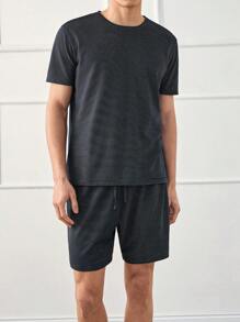 RueChic Ensemble de t-shirts réguliers pour hommes avec imprimé de rayures spéciales et patchs