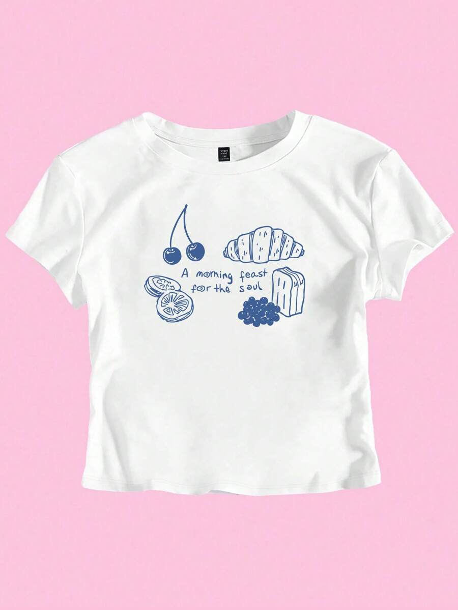 Flirla 大码女式夏季 Y2K 樱桃、羊角面包和蓝莓印花短款上衣 - 白色 - 查看 1