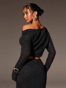 Athîral Women Casual Solid Color Asymmetrical Neck Long Sleeve Crop Top - Black - View 2