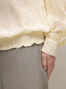 BizChic Damen Unifarbene Bluse mit Stehkragen und Langarm, minimalistisch & modisch für den Sommer - Aprikosenfarben - Übersicht 3