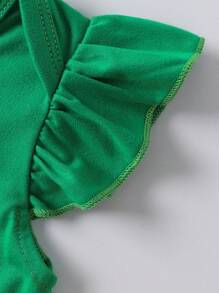 2 pièces Barboteuse fille à manches courtes style minimaliste avec imprimé arc-en-ciel, léopard, trèfle chanceux et lettres et pantalon évasé imprimé, convient pour la Saint-Patrick, l'été