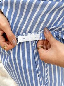 SHEIN Conjunto informal de dos piezas para mujer con textura de lino, blusa holgada de hombros descubiertos a rayas y pantalones cortos, adecuado para vacaciones de verano, cómodo atuendo bohemio de mamá para la playa, funda de traje de baño, vestido para el Día de la Madre, elegante vestimenta de maternidad para maestras