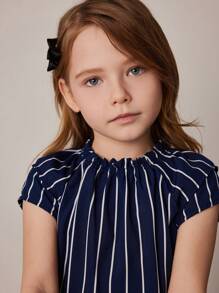 PrepCrw Vestido de estilo universitario con volantes en el dobladillo y rayas azules para niñas jóvenes en primavera/verano - Azul y blanco - Ver 7