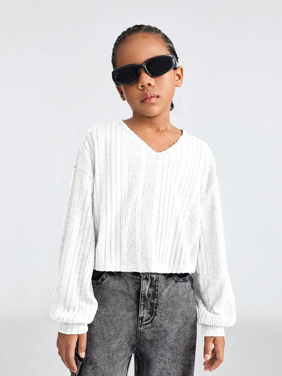 SHEIN Camiseta corta de punto acanalado con cuello en V y hombros caídos para niña preadolescente en Acción de Gracias - Blanco - Ver 1