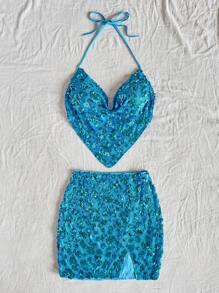 Soleia أزياء صيفية للنساء، طقم من قطعتين للنساء، أزياء عطلة النساء، عيد الفصح، أزياء شاطئية للنساء، ملابس غربية للنساء، أزياء عيد ميلاد للنساء، أزياء حفلات موسيقية للنساء، أزياء مهرجانات راف، طقم قطعتين للنساء من توب حلاقي بترتر أزرق وتنورة قصيرة شقوق في الخصر، أزياء مهرجانات موسيقية