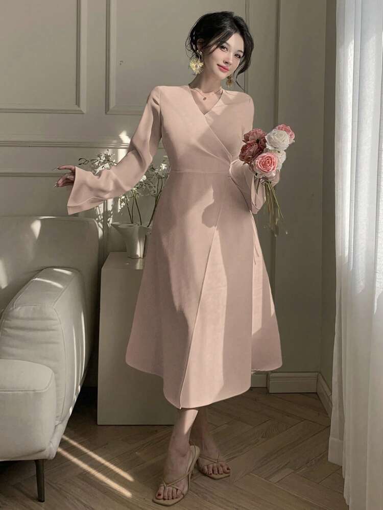 Solid Color V-Neck Flare Sleeve Tie-Up Mid-Length Dress For Women Prom Dress Elegant,Fall Dress Long Sleeve Dress