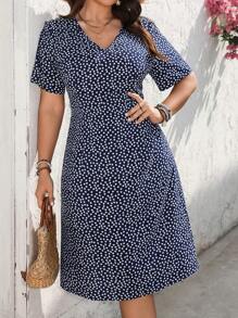 EMERY ROSE Plus Size V-Neck Short Sleeve Minimalist Short Dress, Casual & Holiday - Beige - View 3