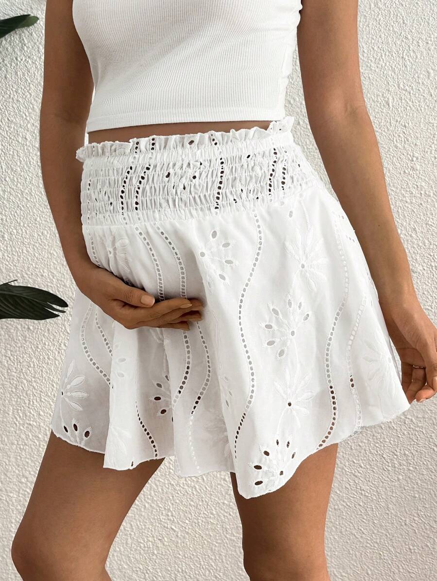 SHEIN Comfortable Solid Color Lace Hem Hollow Embroidered Drawstring Maternity Shorts, Summer Casual - White - View 1