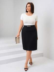 Chikora Plus Chain Detail Straight Skirt,Office Outfits For Women - Black - View 6