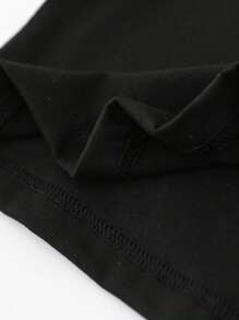 SHEIN 1 件男士时尚休闲金色渐变口号和心形图案印花圆领短袖 T 恤 - 黑色 - 查看 6