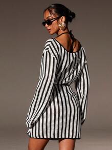 Athîral 女士条纹圆领落肩宽松长袖休闲迷你连衣裙 - 黑色 - 查看 2
