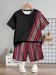 SHEIN Set de 2 piezas de camiseta de manga corta y pantalón corto con diseño retro clásico minimalista a cuadros y bloques de color para bebé niño, para el verano