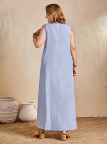EMERY ROSE Sleeveless V-Neck Striped Dress For Women