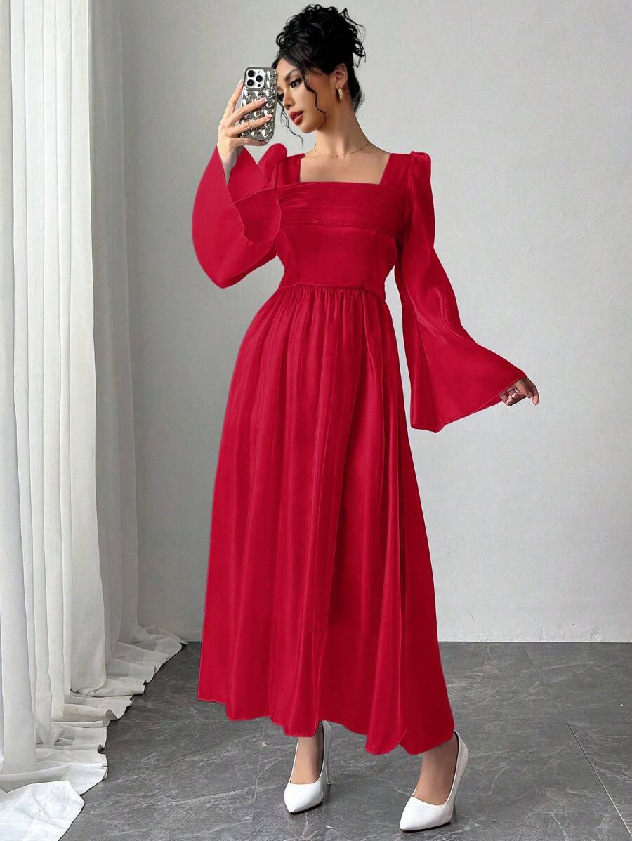 Rafferiza 缎面闪亮优雅喇叭袖连衣裙，冰蓝色 - 紅色 - 查看 1