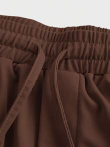 Manfinity Homme Męska koszulka polo z zamkiem błyskawicznym i spodenki ze ściągaczem, zestaw casualowy 2 częściowy, męski zestaw casualowy 2 częściowy