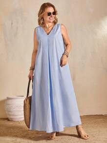 EMERY ROSE Sleeveless V-Neck Striped Dress For Women