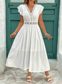 SHEIN Clasi Vestidos de primavera y verano para mujer, tallas grandes, de punto jacquard blanco, encaje elástico, cuello y cintura patchwork, corte en A, manga corta, elegantes vestidos de verano, vestidos blancos, vestidos de verano, vestidos blancos, vestidos elegantes, vestidos de verano, vestidos de tallas grandes, vestidos elegantes, vestidos de fiesta.
