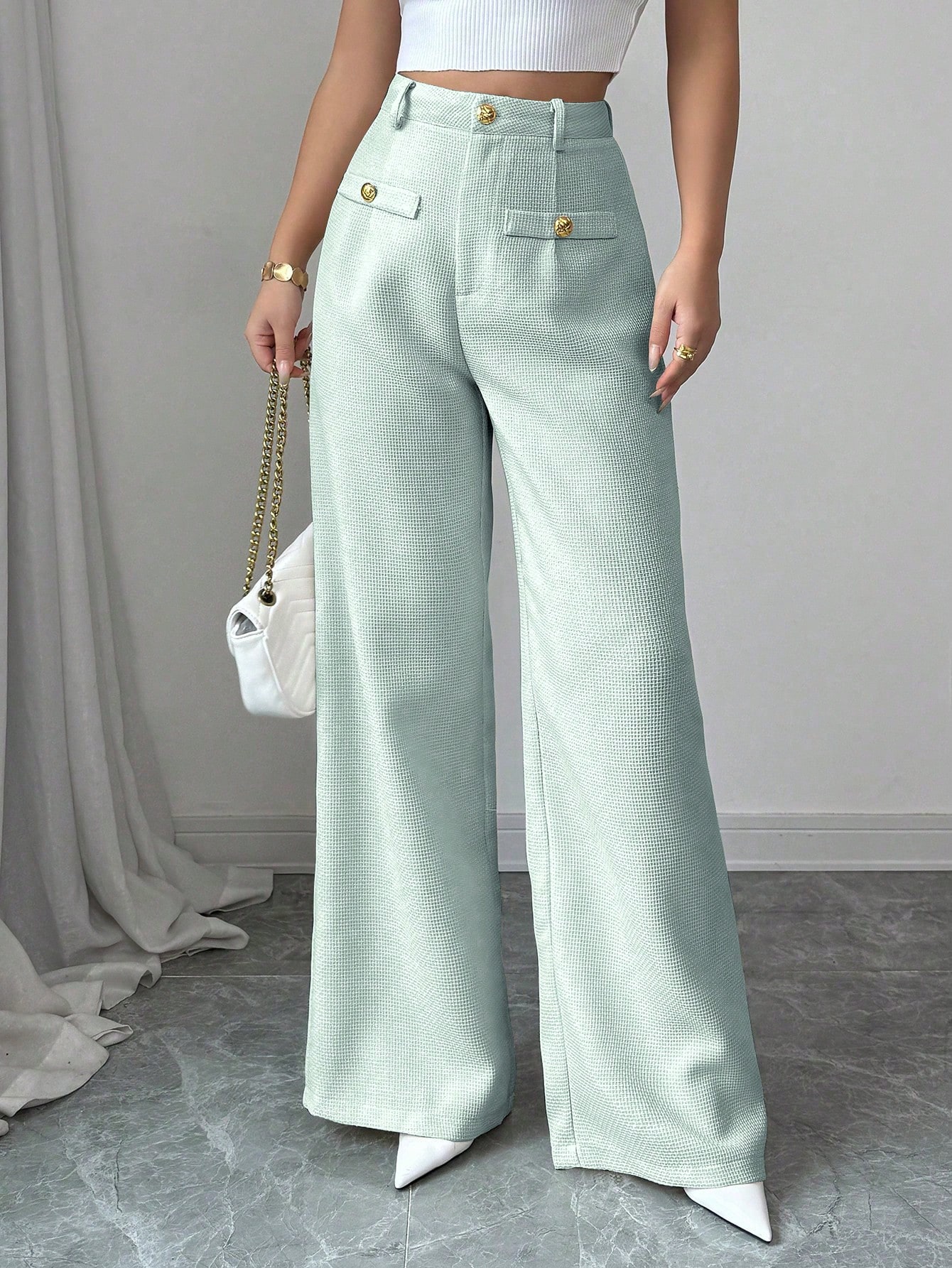 Chiquease بنطلون قماشي ذو نسيج ملمس قطني بلون المش...