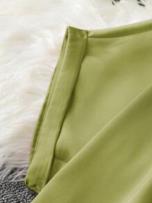 SHEIN Clasi Plus Size V-Neck Solid Color Elegant Business Formal Flowy Blouse - Green - View 5