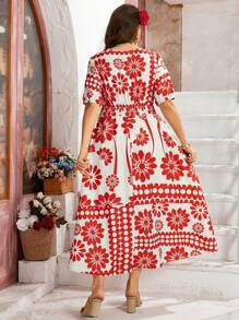 Breezaya Robe empire à manches courtes, col cranté, imprimé floral et couleur unie, pour femmes grande taille. Convient pour les vacances - Rouge - Voir 2