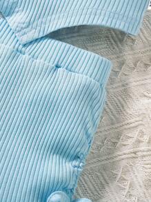 SHEIN Conjunto elegante de blusa con bajo asimétrico y minifalda decorada con moño para bebé niña. Conjunto de ropa delgada de verano para bebé niña - Azul - Ver 7