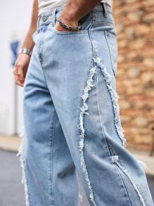 Manfinity Roughcore Men's Loose Wide Leg Frayed Hem Blue Jeans - Light Wash - View 5