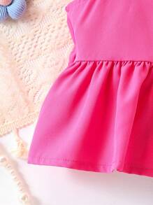 SHEIN Genkimix Kids Young Girl 2 Pieces Set: Light Blue Denim Cap Sleeve Blouse Top And Light Blue Denim Jeans, Adorned With 3D Floral Plush Decor, Fashionable Casual Style For Daily, Outdoor Wear, School, Campus, College Summer Holiday - Pink - View 6