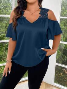 SHEIN LUNE Blusa de talla grande informal de unicolor con aplicación de encaje y hombros abiertos - Azul Marino - Ver 1