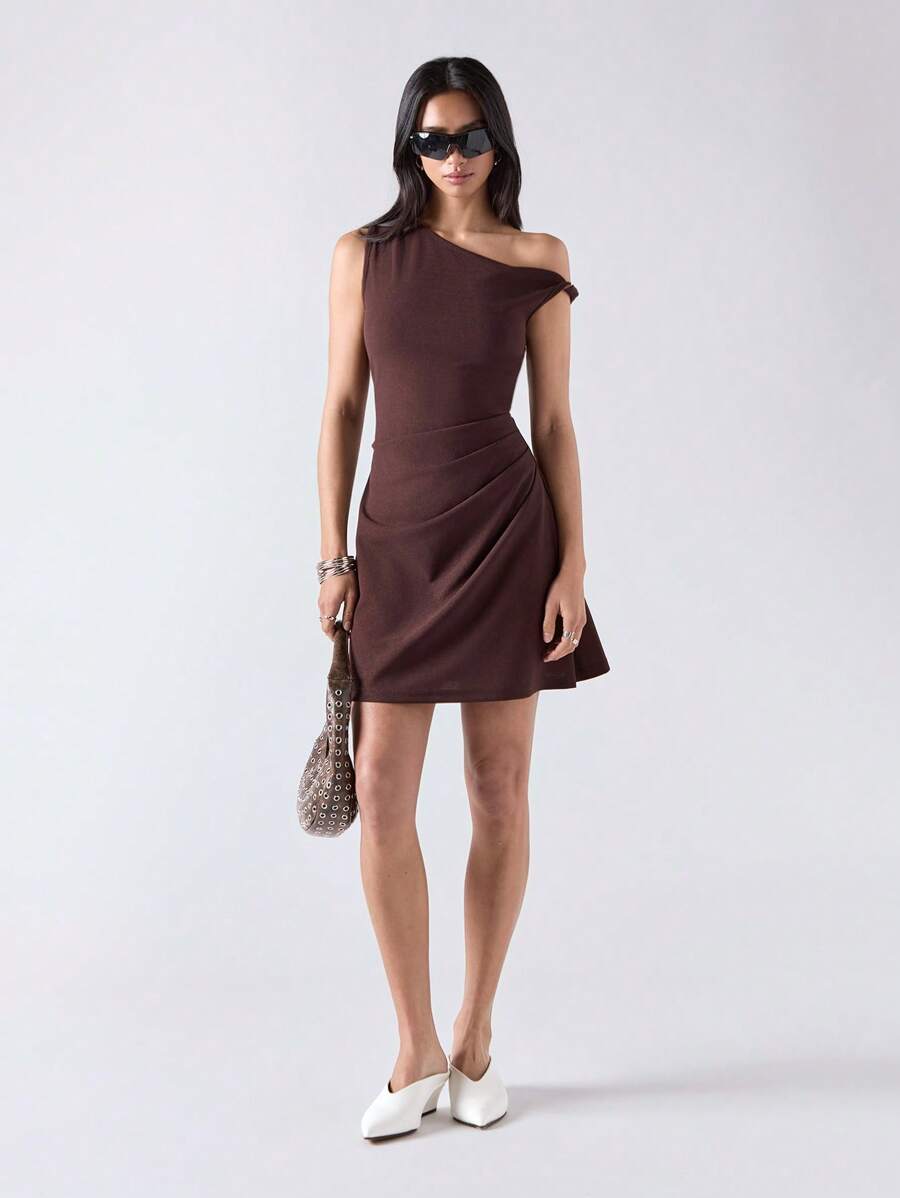 LYSMO Vestido mini de mujer con un hombro, cintura anudada y fruncido, nueva llegada del verano 2025 - Marrón - Ver 1