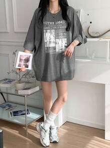 DAZY T-shirt oversize casual da donna con stampa slogan, scollo rotondo, spalle scoperte