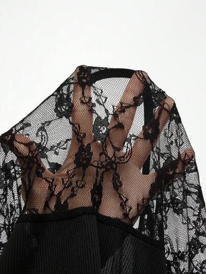 SHEIN Clasi 大码女式撞色蕾丝圆领短款灯笼袖紧身衣