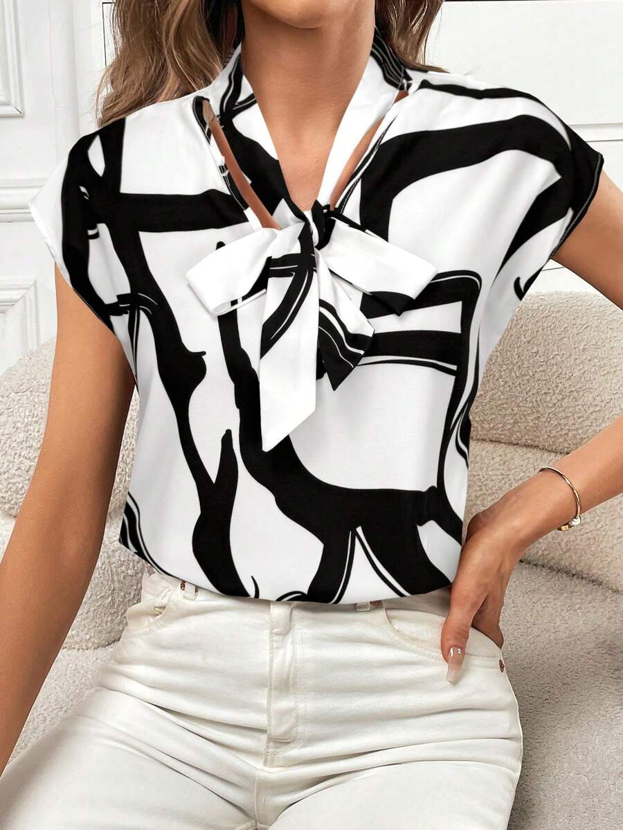 SHEIN Privé 女士印花系带领短袖衬衫 - 白色 - 查看 1