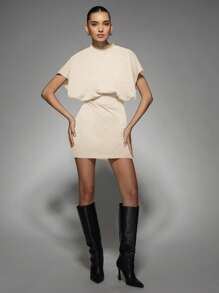 MISSGUIDED 现代垂褶迷你连衣裙，修身设计，适合派对、夜店、晚宴、婚礼等场合，尽显时尚格调，是出席活动或婚礼的理想之选。 - 奶油色 - 查看 3
