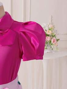 SHEIN Glamorique Kids Young Girl' Spring/Summer Bow Collar Satin Blouse & Floral Print Skirt 2 Pieces Set Young Girls Clothing Sets Summer - Hot Pink - View 4