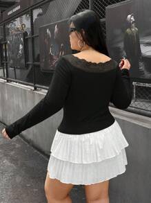 SHEIN EZwear Plus Size V-Neck Long Sleeve Lace Patchwork Tie-Front T-Shirt - Black - View 2