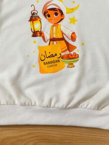 SHEIN Set de 2 piezas de camiseta casual con estampado de luna y rayas y pantalones vaqueros para niños, estilo lindo/retro, adecuado para primavera/verano