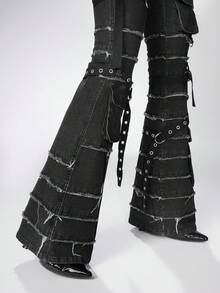 ROMWE Grunge Punk Punk Music Festival, Distressed Washed Design Low Waist High Stretch Slim Fit Flare Jeans For Women - Black - View 4