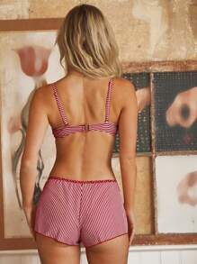 SHEIN Swim Mod Conjunto de traje de baño elegante de vacaciones para mujer con contraste de color a rayas rojas y blancas con lunares y tirantes desmontables acolchados