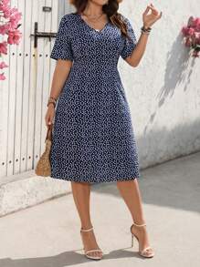 EMERY ROSE Plus Size V-Neck Short Sleeve Minimalist Short Dress, Casual & Holiday - Beige - View 6