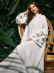 Al Najma 女士纯色梭织刺绣阿拉伯连衣裙，阿拉伯连衣裙，端庄