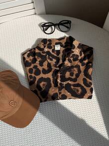 SHEIN 1 件装年轻男孩男孩休闲日韩街头时尚学院豹纹短袖衬衫适合春夏季，适合大学，适合居家，适合日常生活，适合运动，适合生日派对，适合户外度假，基本百搭简约 - 彩色 - 查看 5