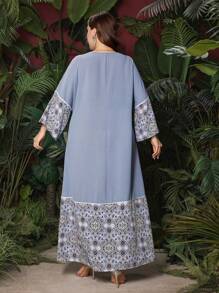 Al Najma 女性大尺碼阿拉伯服飾,有花卉印花 - 彩色 - 查看 2