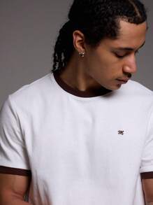 Musero Camiseta ajustada con ribete de contraste "M" para primavera y verano - Blanco - Ver 2