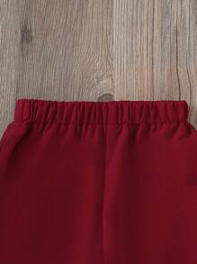 SHEIN 2 件套男孩条纹短袖衬衫和纯色短裤