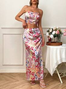 SHEIN VCAY 2pcs/Set Women Ditsy Floral Satin Bandeau Top And Long Maxi Skirt, Spring/Summer Prom Dresses For Ladies Birthday Dresses For Women Formal Prom Dresses For Women Clothing Women Two Pieces Outfits Birthday Outfits For Women Two Pieces Outfits Women Elegant Dresses Women Dresses Vacation