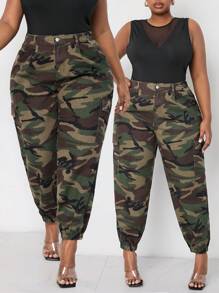 SHEIN Lady Pantalones vaqueros de talla grande para mujer, pantalones casuales con ajuste cómodo, pantalones de camuflaje, pantalones casuales de camuflaje, ropa de verano de talla grande para mujer, conjuntos de vacaciones para mujer, conjuntos de verano para mujer, ropa de verano para el Día de San Valentín, ropa de verano para Mardi Gras, ropa de festival de primavera para mujer, pantalones de camuflaje